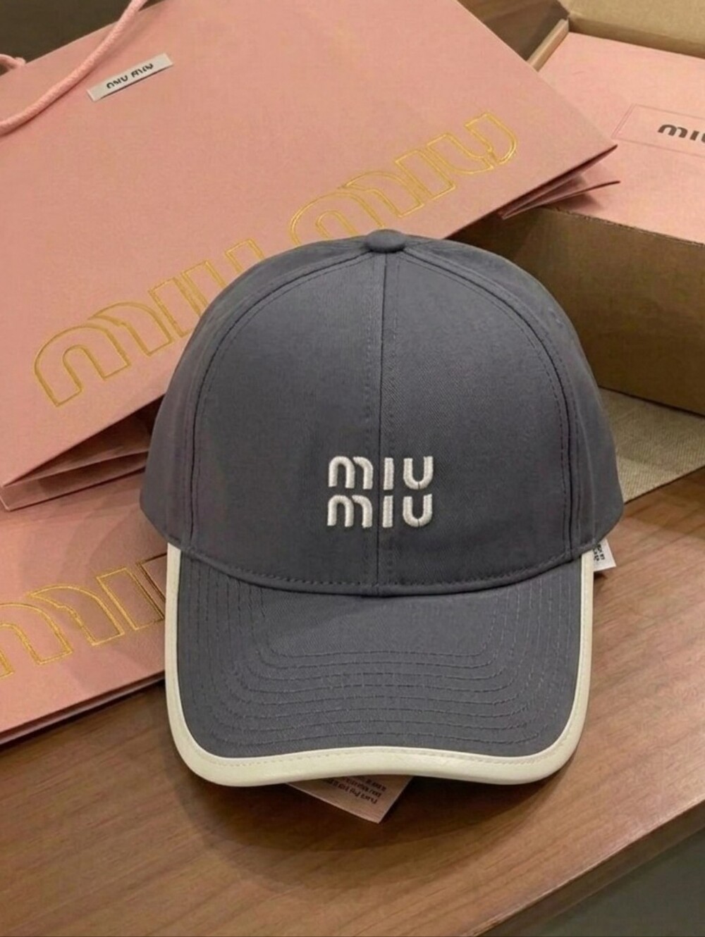 🔥NEW‼️🩶Miu Miu🩶 Gray Baseball Cap with White Trim and Logo - Unisex